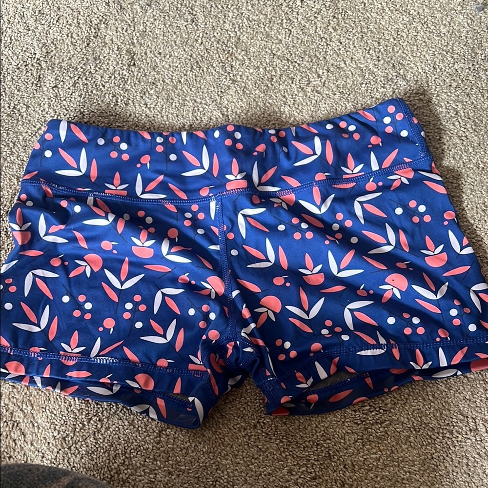JoyLab Blue and Pink Athletic Shorts Vibrant Pattern
